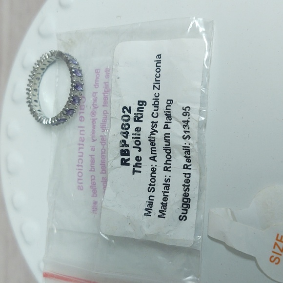 Bomb Party~The Jolie Ring~RBP4602~Band Ring~Size 6~EUC! - Picture 3 of 4